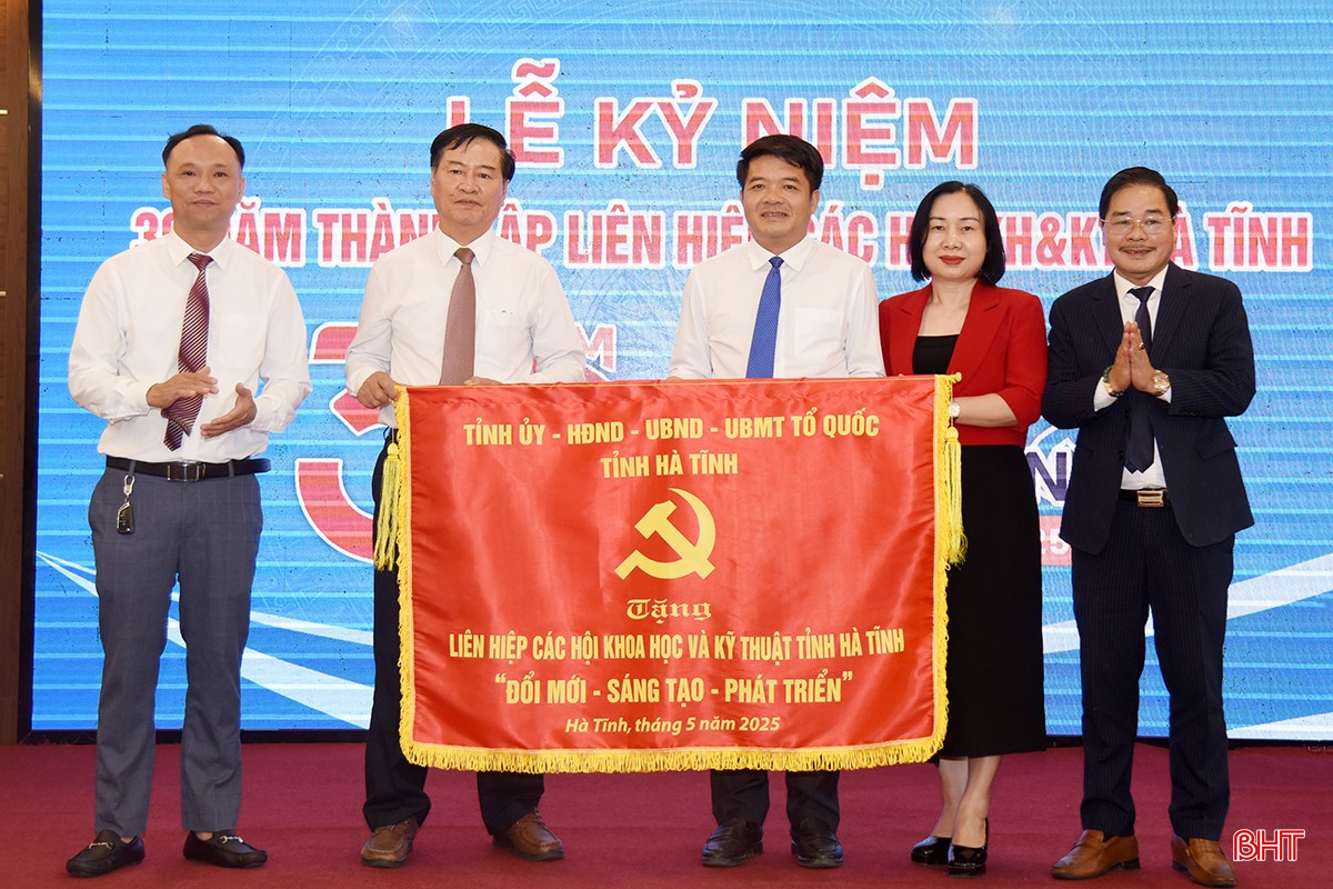 Kỷ niệm 30 năm thành lập Liên hiệp các Hội KH&KT Hà Tĩnh
