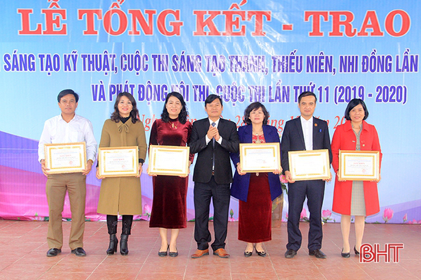 17 đề tài đạt giải hội thi sáng tạo kỹ thuật và cuộc thi sáng tạo thanh thiếu niên, nhi đồng huyện Nghi Xuân