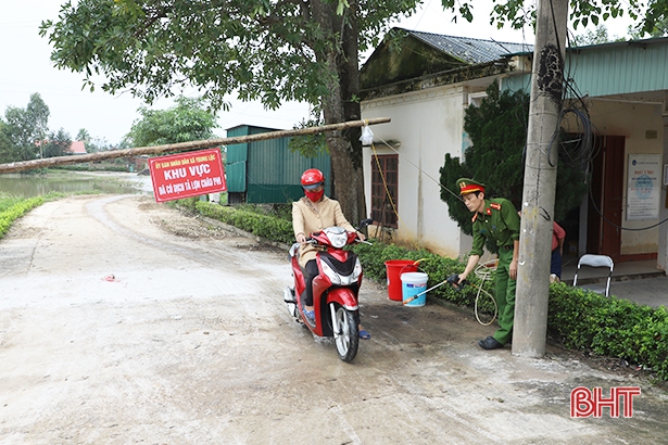 Nguy cơ bùng phát dịch tả lợn châu Phi sau lũ, Hà Tĩnh siết chặt công tác phòng, chống